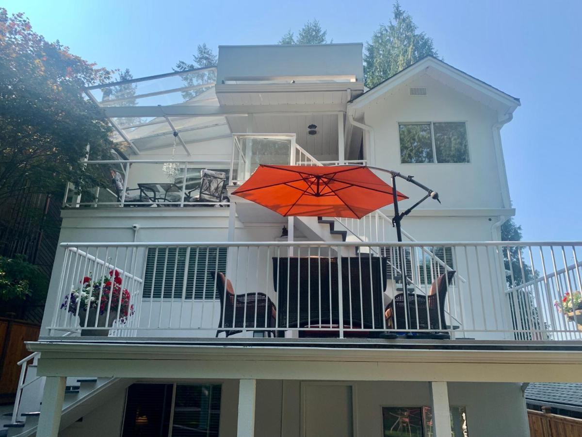 Beautiful Modern Suite North Vancouver Exterior photo